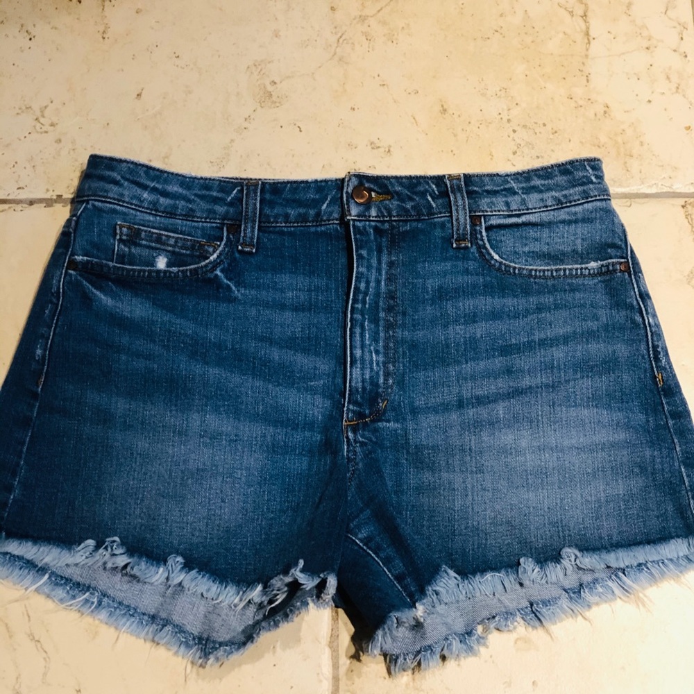 Joes jeans denim cutoff shorts. Great condition
